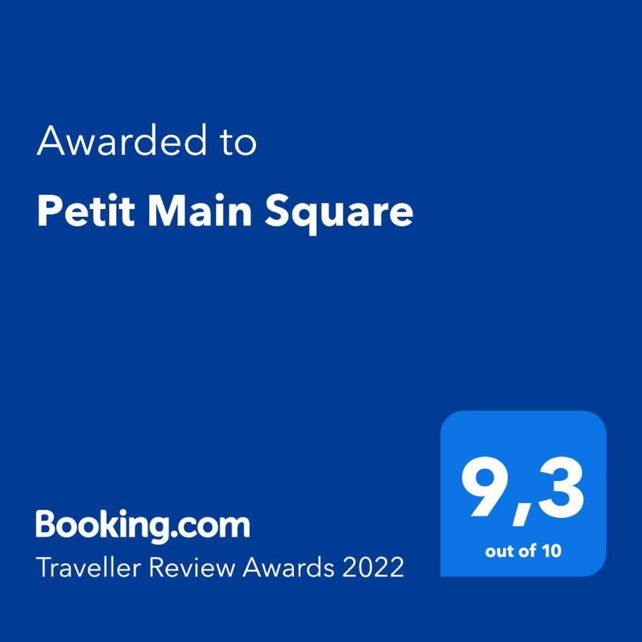 Апартаменты Petit Main Square Загреб Экстерьер фото